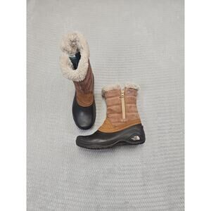 The North Face Boots Womens Size 7 Fur Lined Snow Boots Cold Weather Outdoors